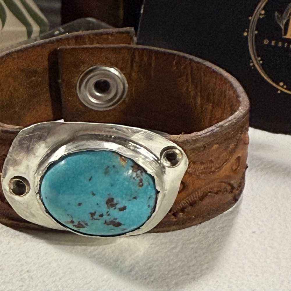 Brown Leather Cuff Bracelet with Turquoise Stone